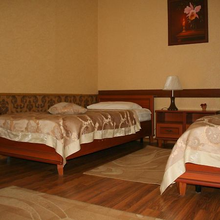 Don Kihot Hotel Novovolinszk Szoba fotó