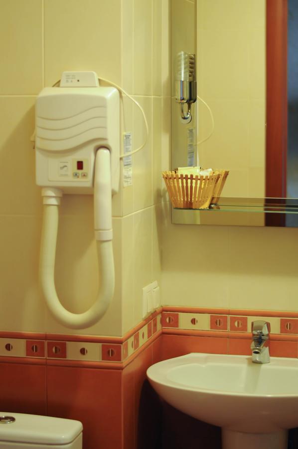 Don Kihot Hotel Novovolinszk Szoba fotó