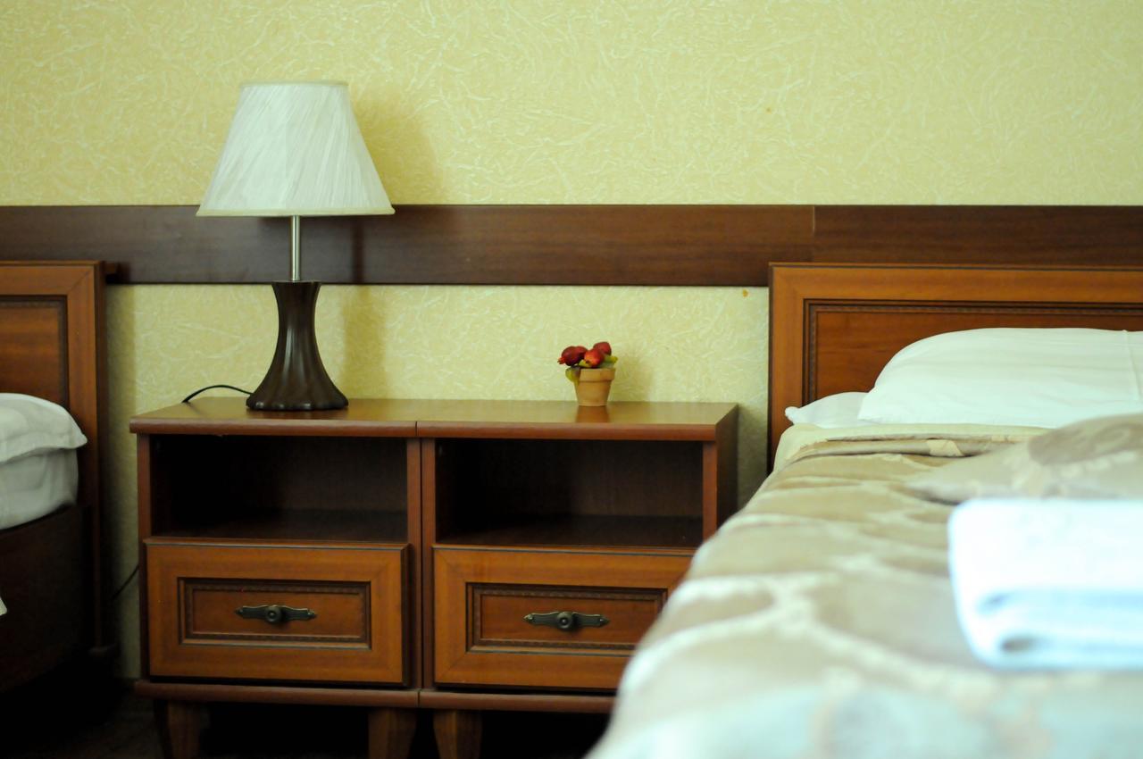 Don Kihot Hotel Novovolinszk Szoba fotó