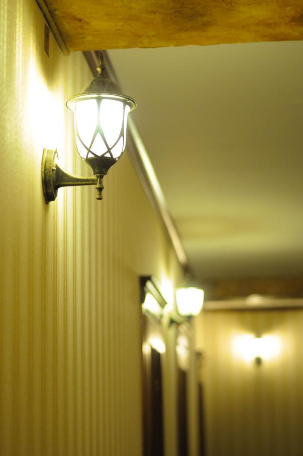 Don Kihot Hotel Novovolinszk Kültér fotó