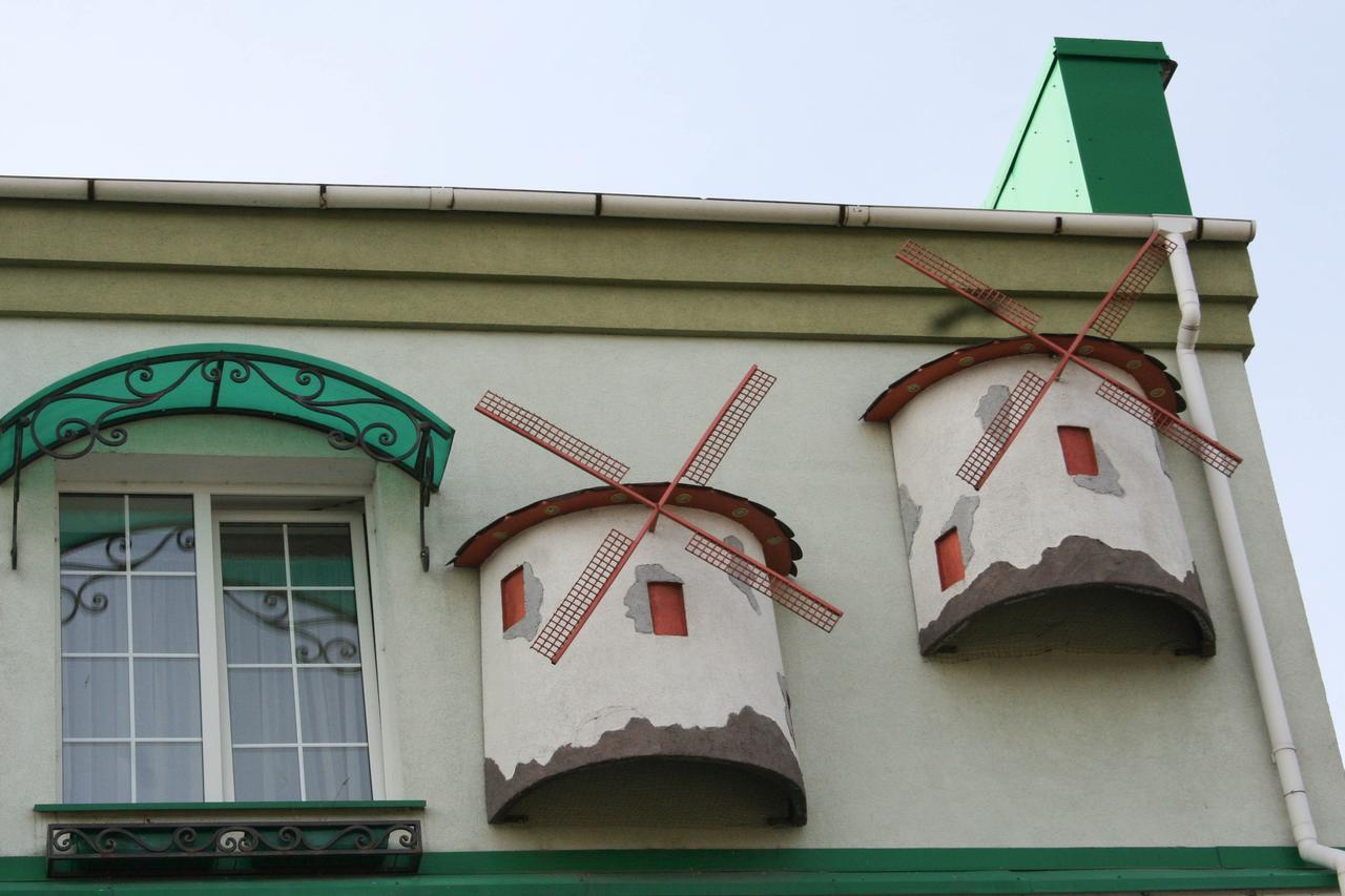 Don Kihot Hotel Novovolinszk Kültér fotó